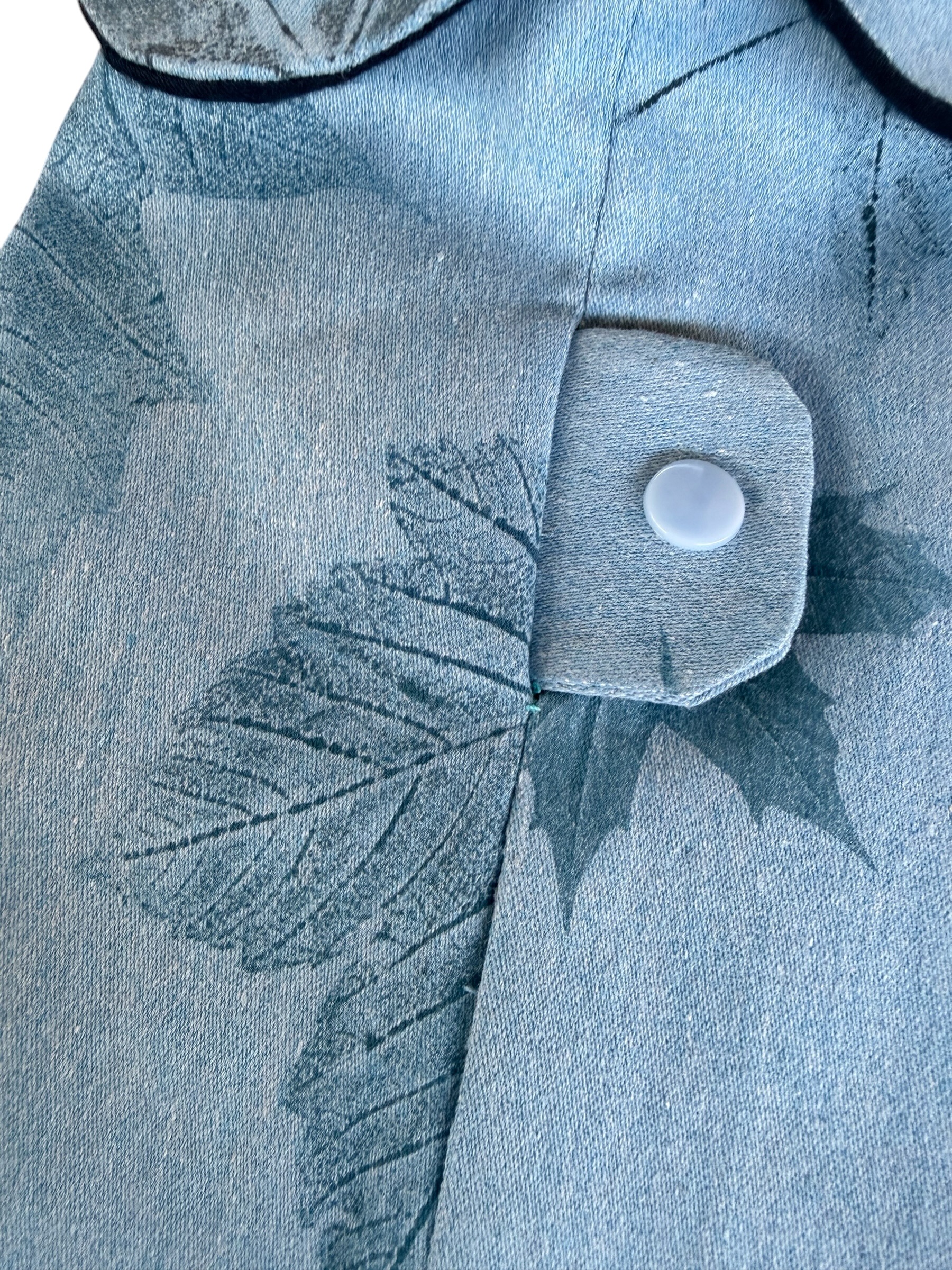 Jeans per cani stampato a mano - immagine 2